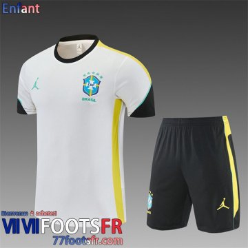 KIT: T Shirt Bresil Enfant 26 27 H950 KIT: T Shirt Bresil Enfant 26 27 H950