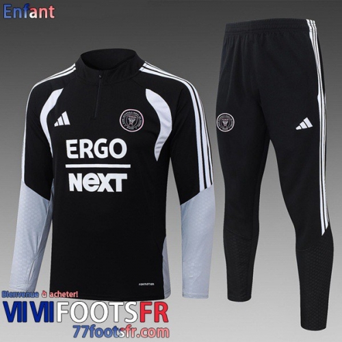 KIT: Survetement de Foot Inter Miami Enfant 26 27 C1072 KIT: Survetement de Foot Inter Miami Enfant 26 27 C1072