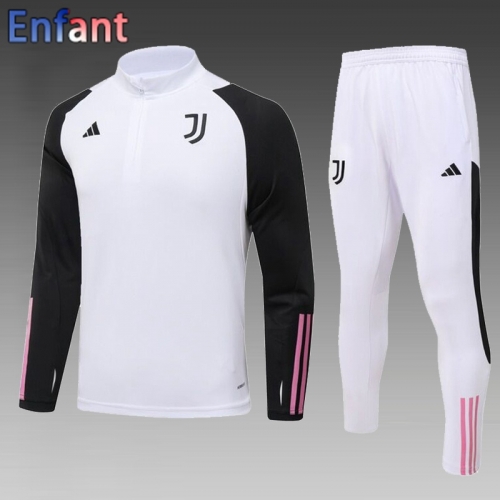 Survetement de Foot Juventus Enfant 2023 2024 C74