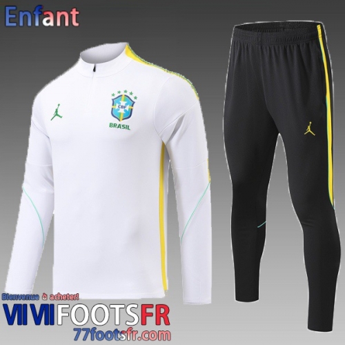 KIT: Survetement de Foot Bresil Enfant 26 27 C1181 KIT: Survetement de Foot Bresil Enfant 26 27 C1181